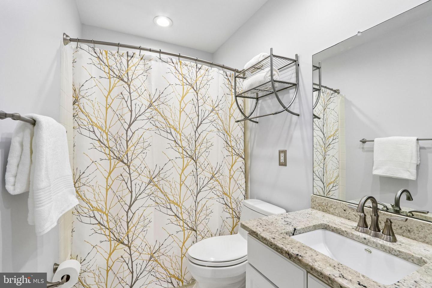 1096 Lily Pond Ln Property Photo 33