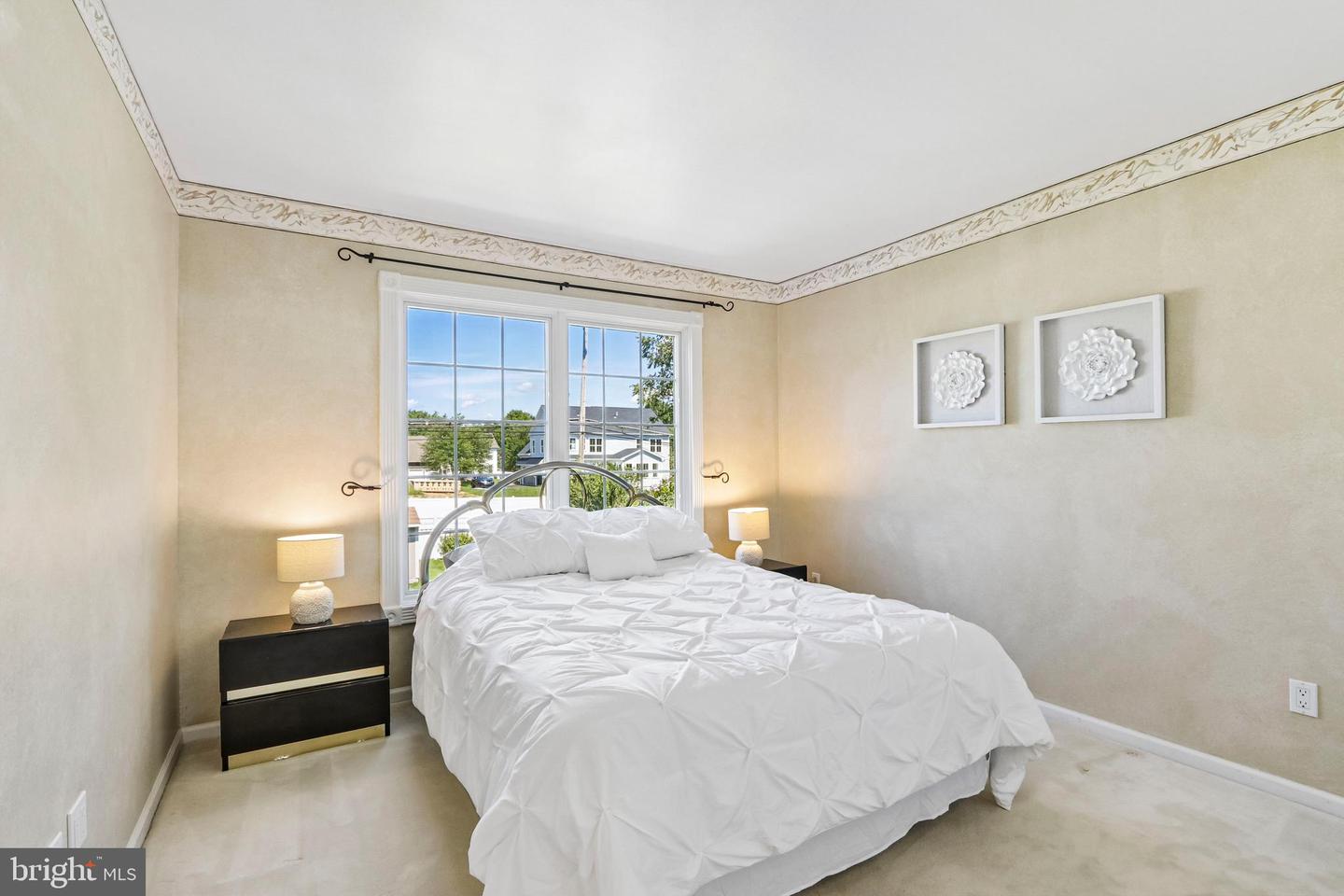 1096 Lily Pond Ln Property Photo 34