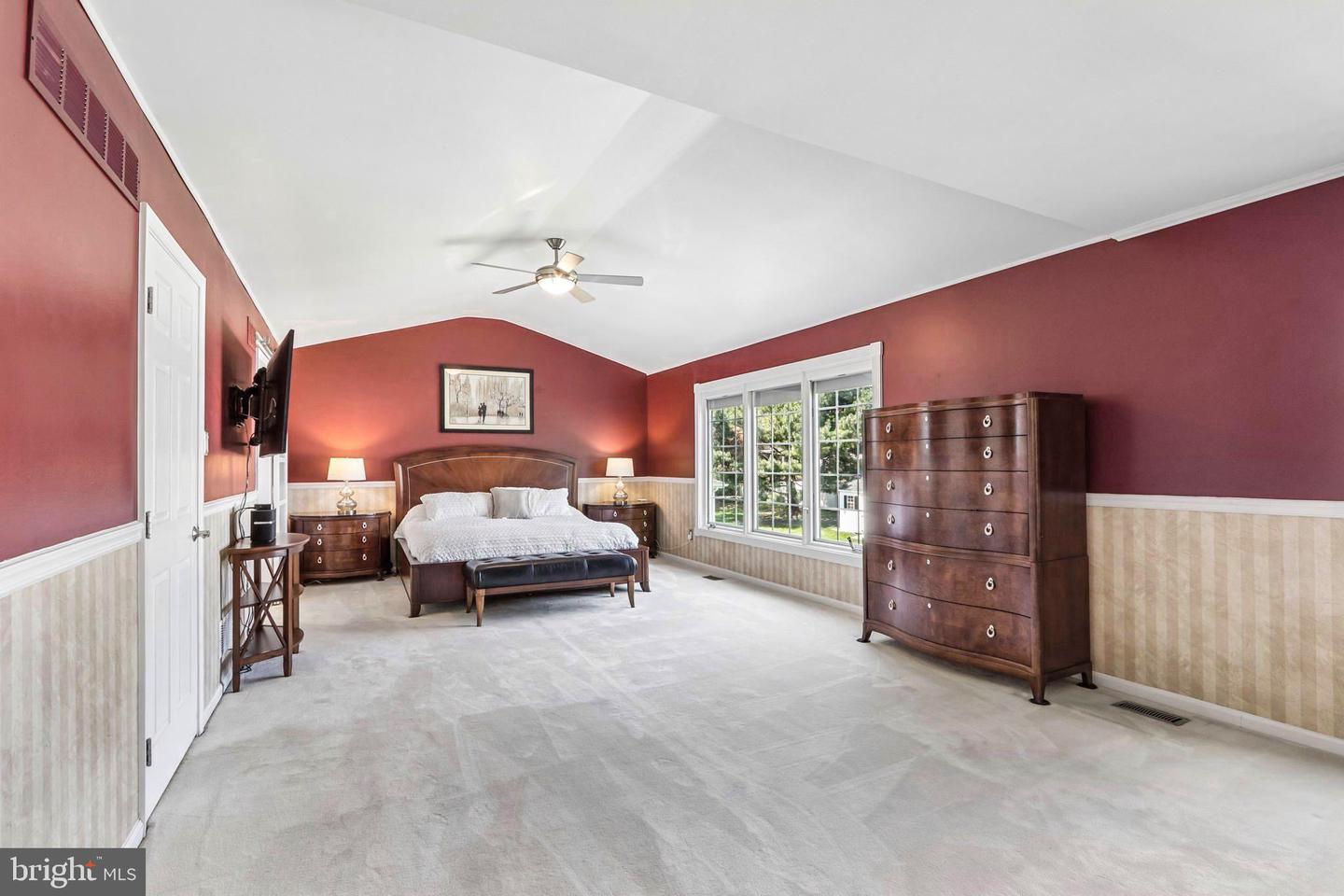 1096 Lily Pond Ln Property Photo 36