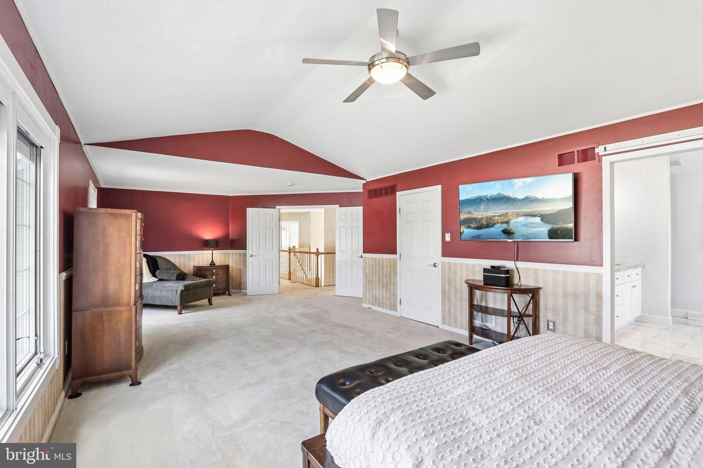 1096 Lily Pond Ln Property Photo 38