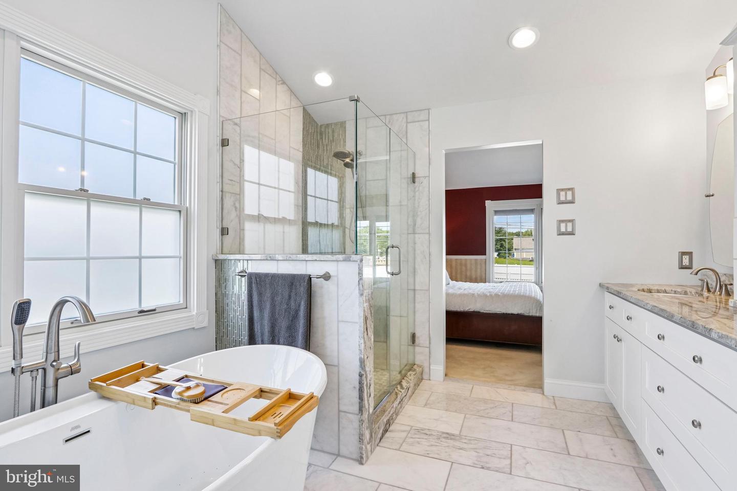 1096 Lily Pond Ln Property Photo 44