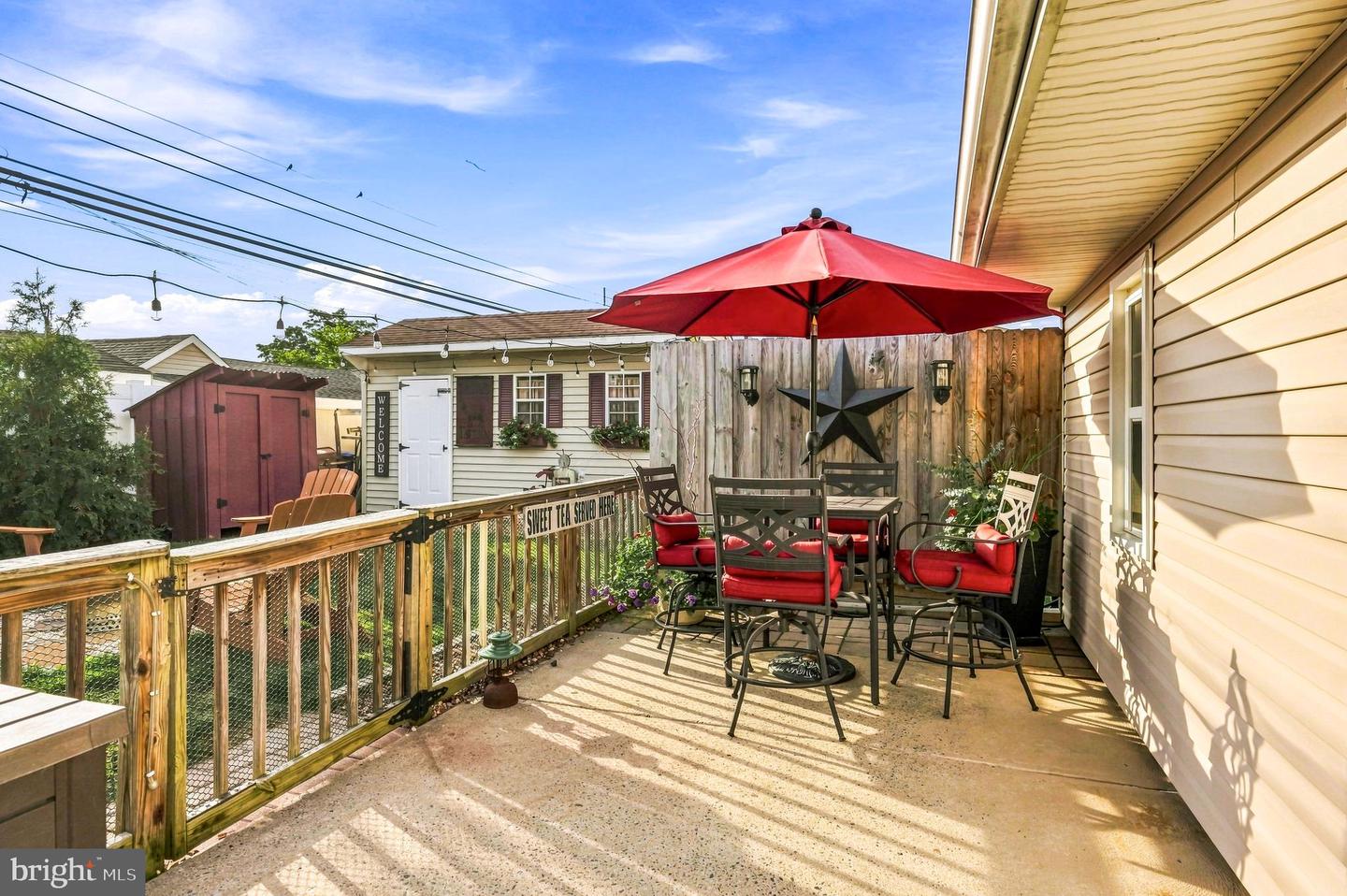 27 Peachtree Ln Property Photo 61