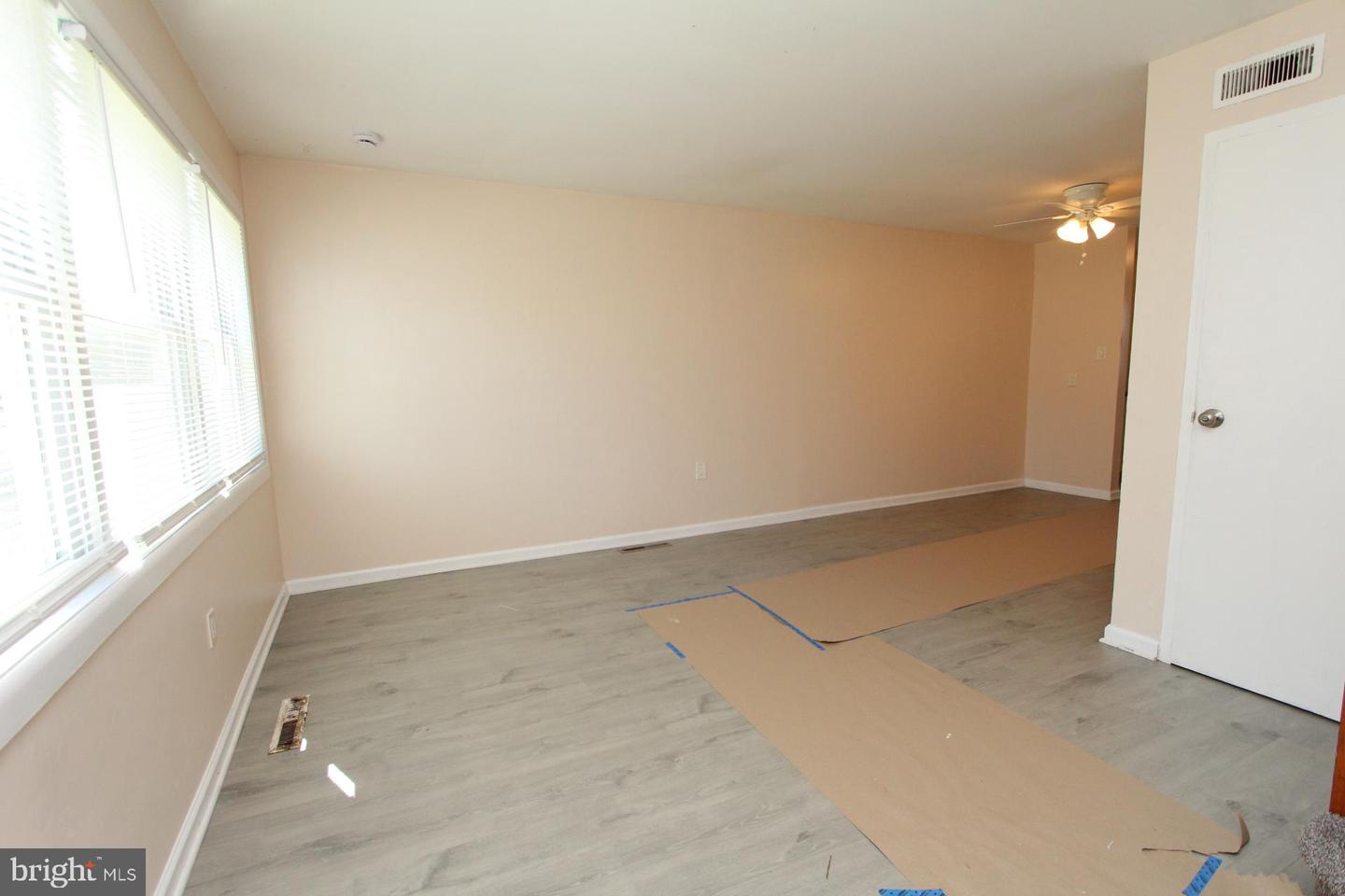 5623 Mitchell Rd Property Photo 12