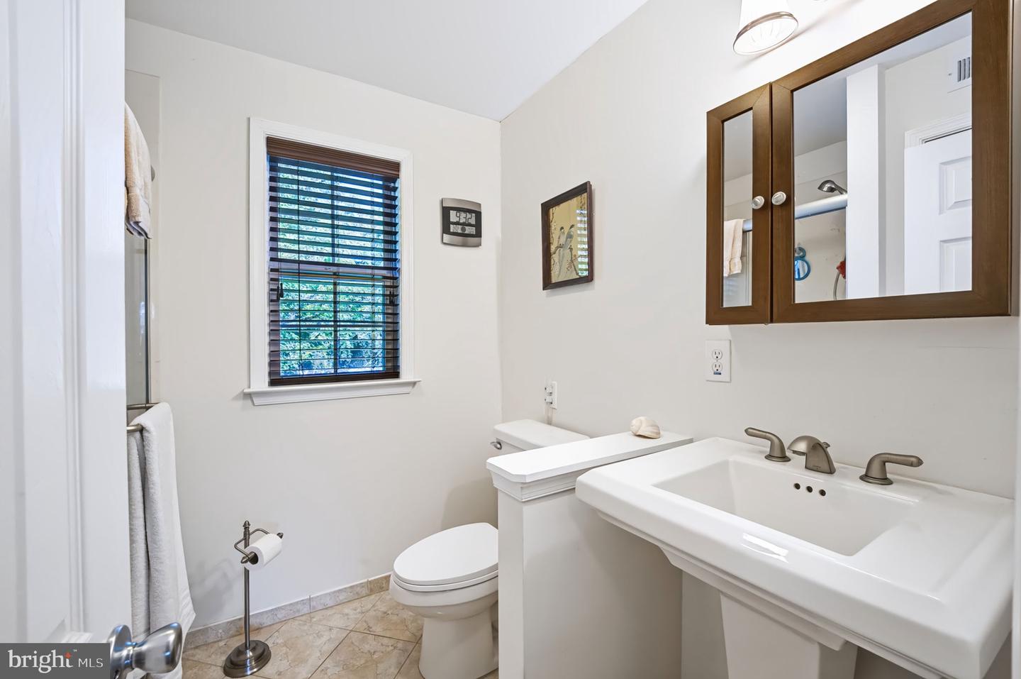 2201 Shetland Dr Property Photo 23