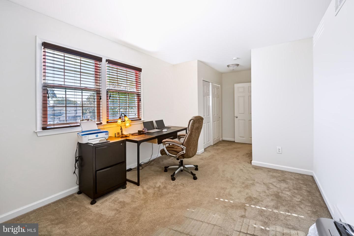 2201 Shetland Dr Property Photo 25