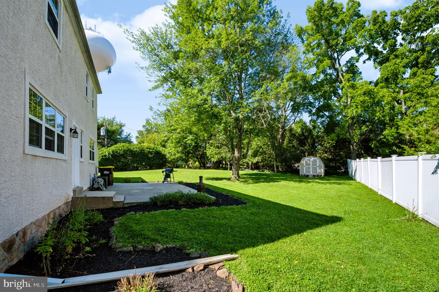 2201 Shetland Dr Property Photo 36