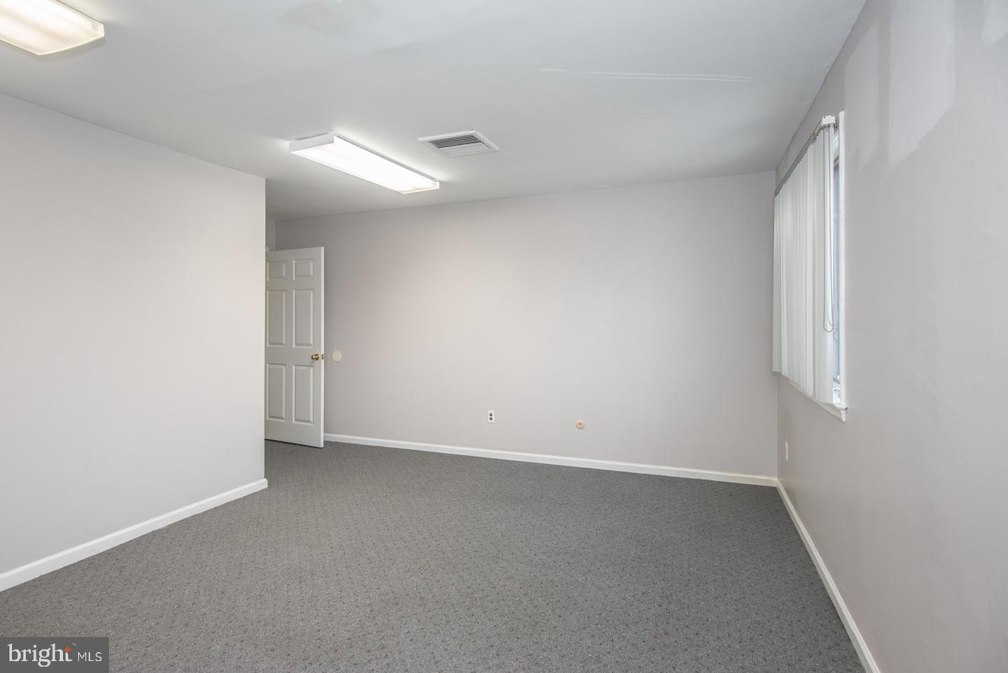 981 Second Street Pike #2 Property Photo 8