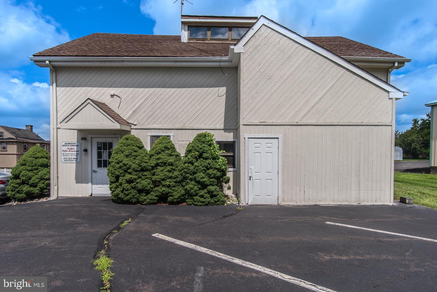 981 Second Street Pike #2 Property Photo 13