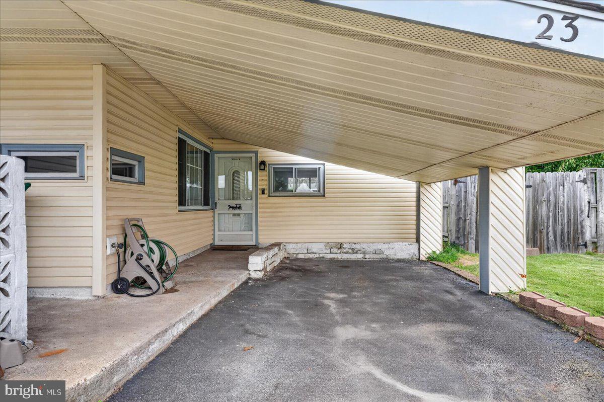 23 Disk Ln Property Photo 2