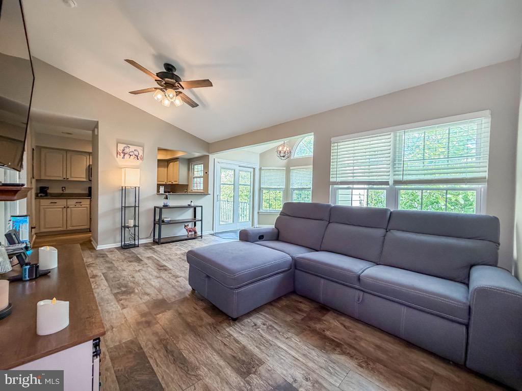 3703 Bennett Property Photo 5