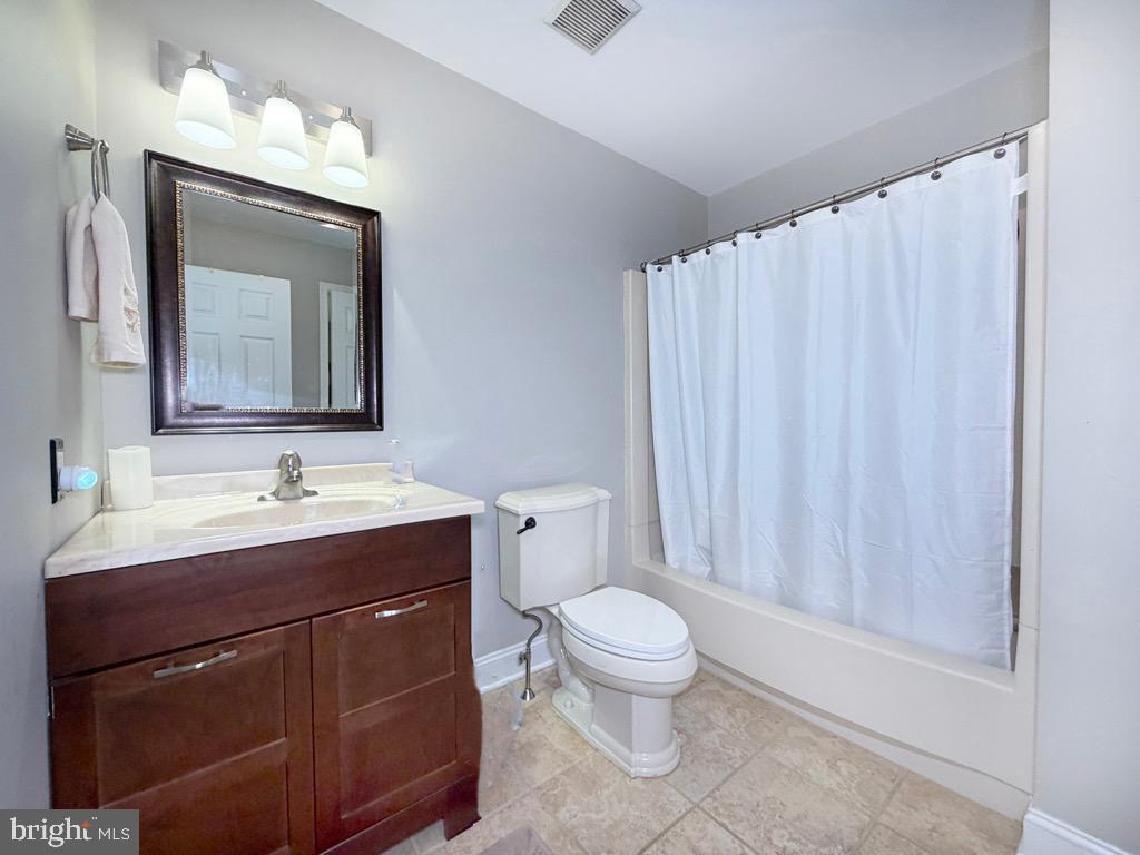 3703 Bennett Property Photo 9