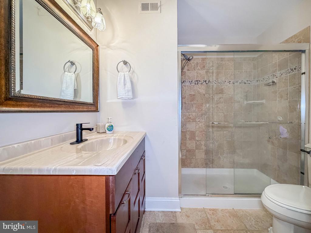 3703 Bennett Property Photo 19