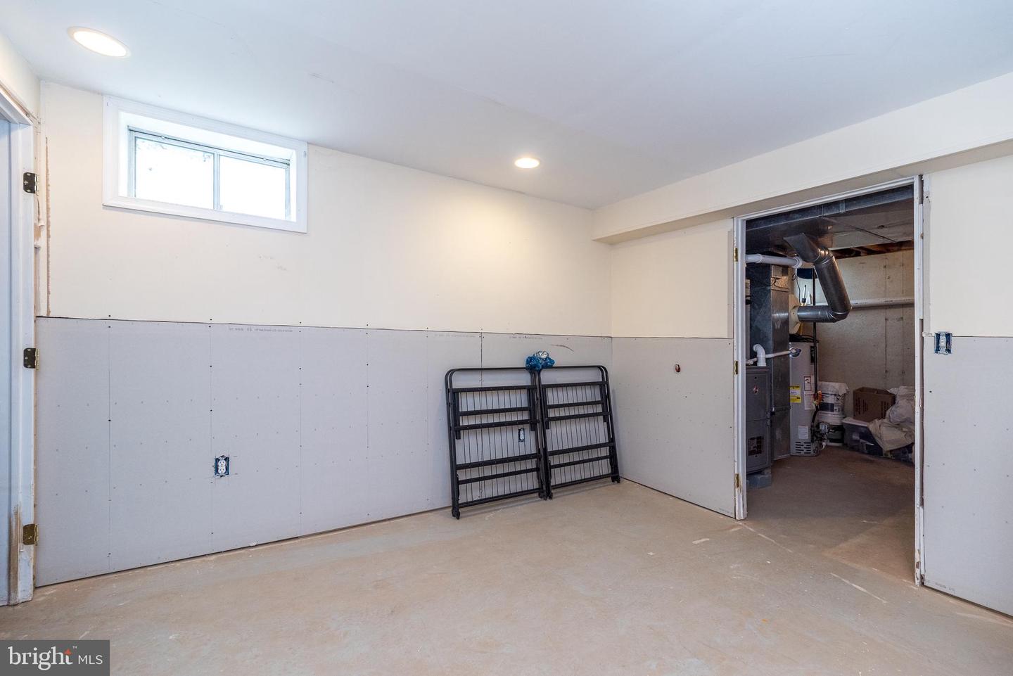1233 Cobblestone Dr Property Photo 29
