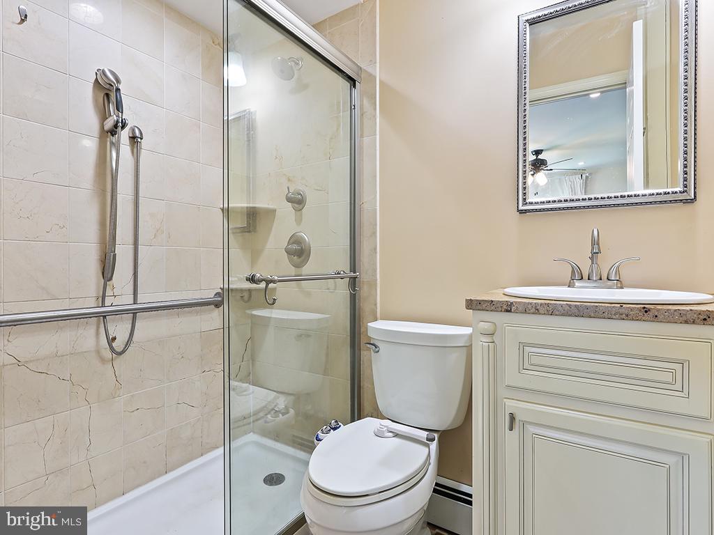 10 Apricot Ln Property Photo 38