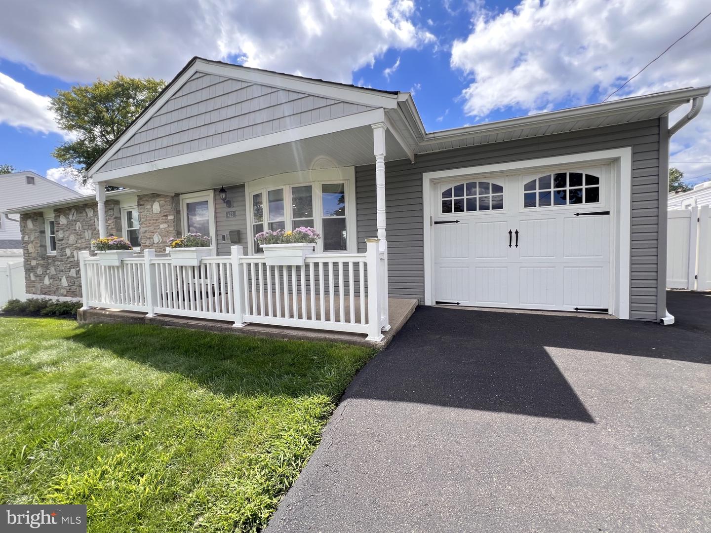 412 HANCOCK RD