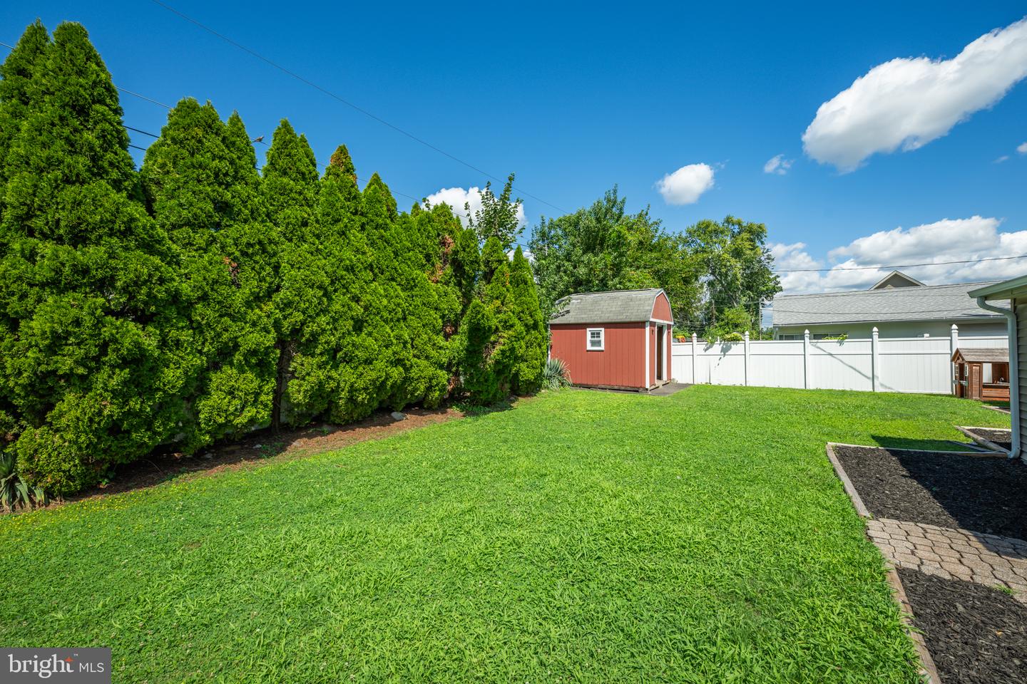 45 Schoolhouse Ln Property Photo 22