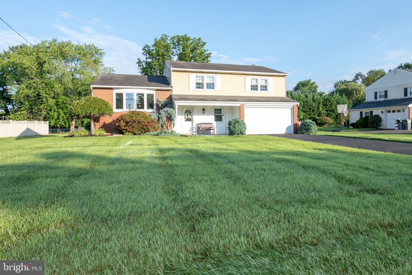 522 Fairhill Dr Property Photo 1