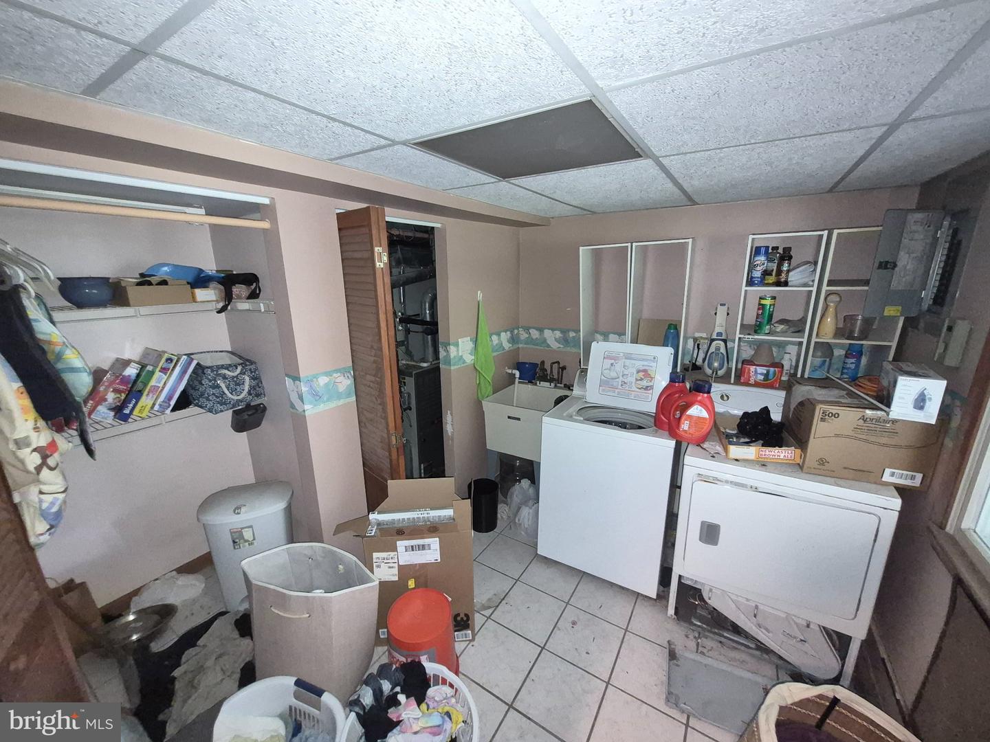 950 Madison Ave Property Photo 14