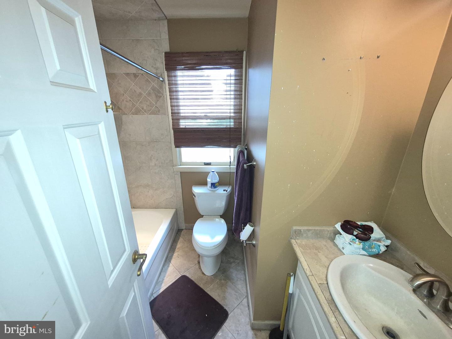 950 Madison Ave Property Photo 16
