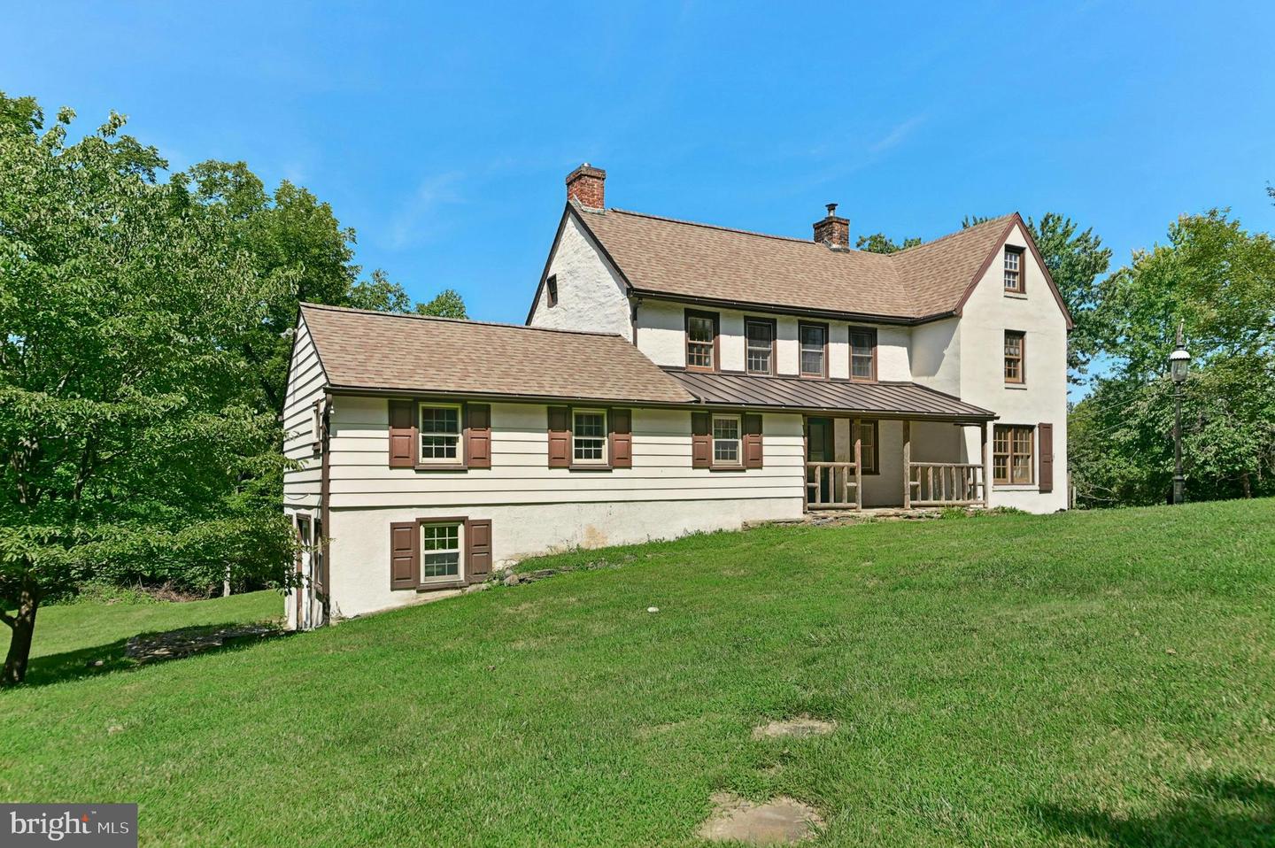 90 Turkey Ln Property Photo 1