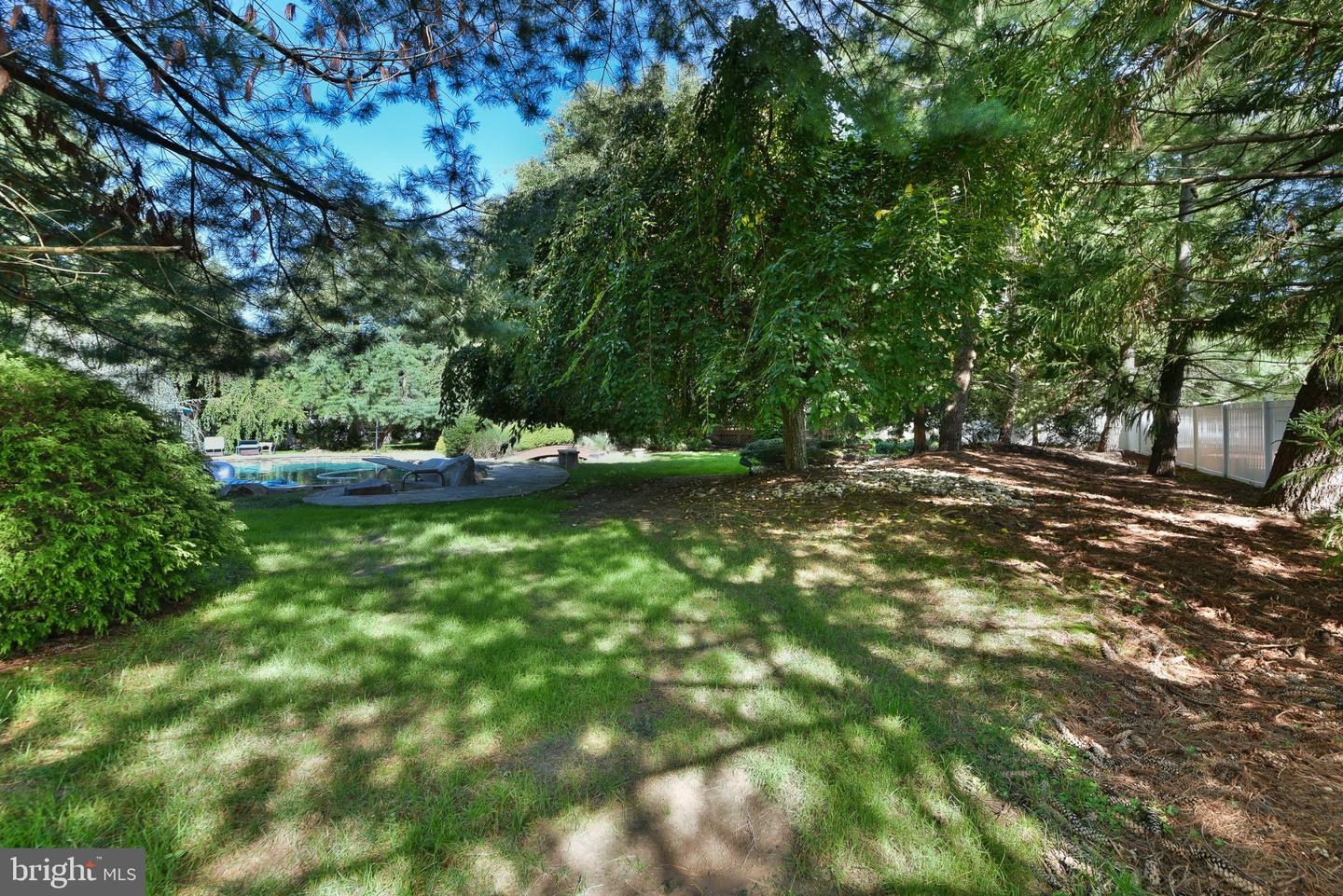 47 Loretta Cir Property Photo 13