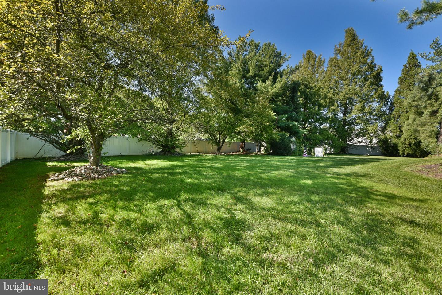 47 Loretta Cir Property Photo 14
