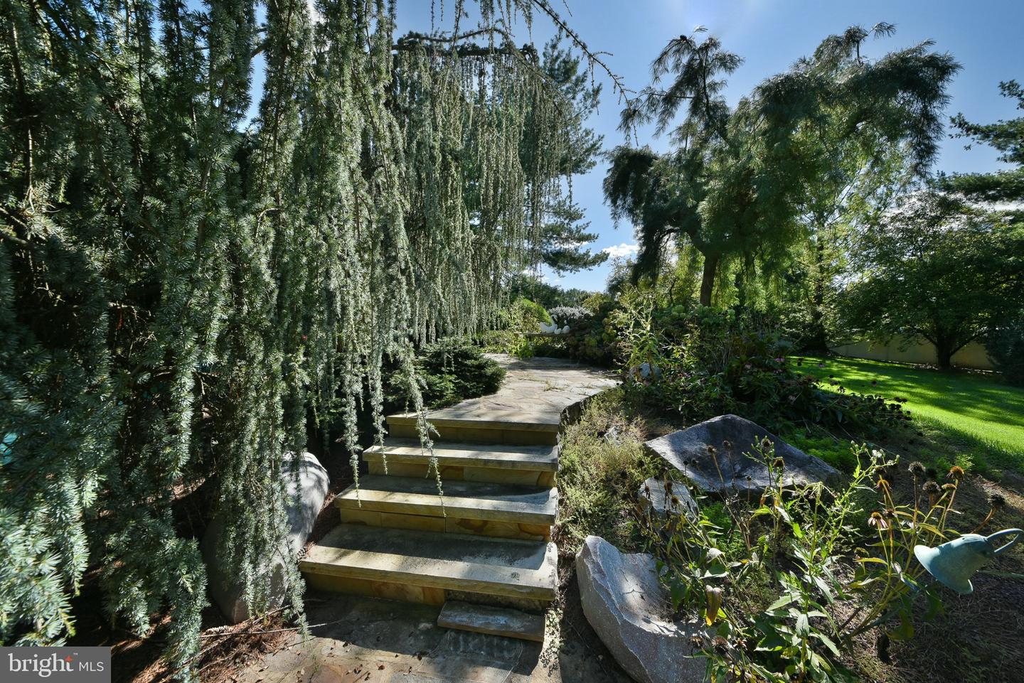 47 Loretta Cir Property Photo 18