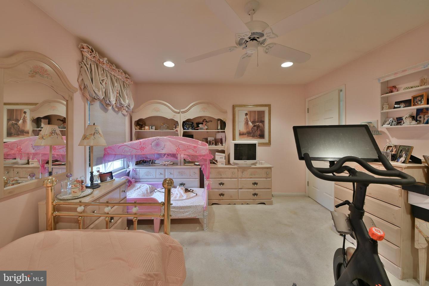47 Loretta Cir Property Photo 53
