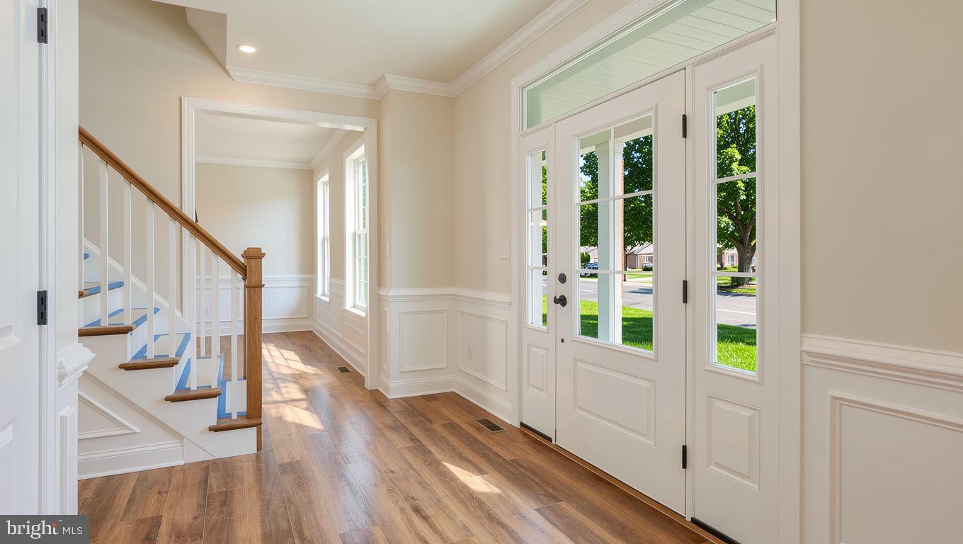 5 Farber Drive Property Photo 4