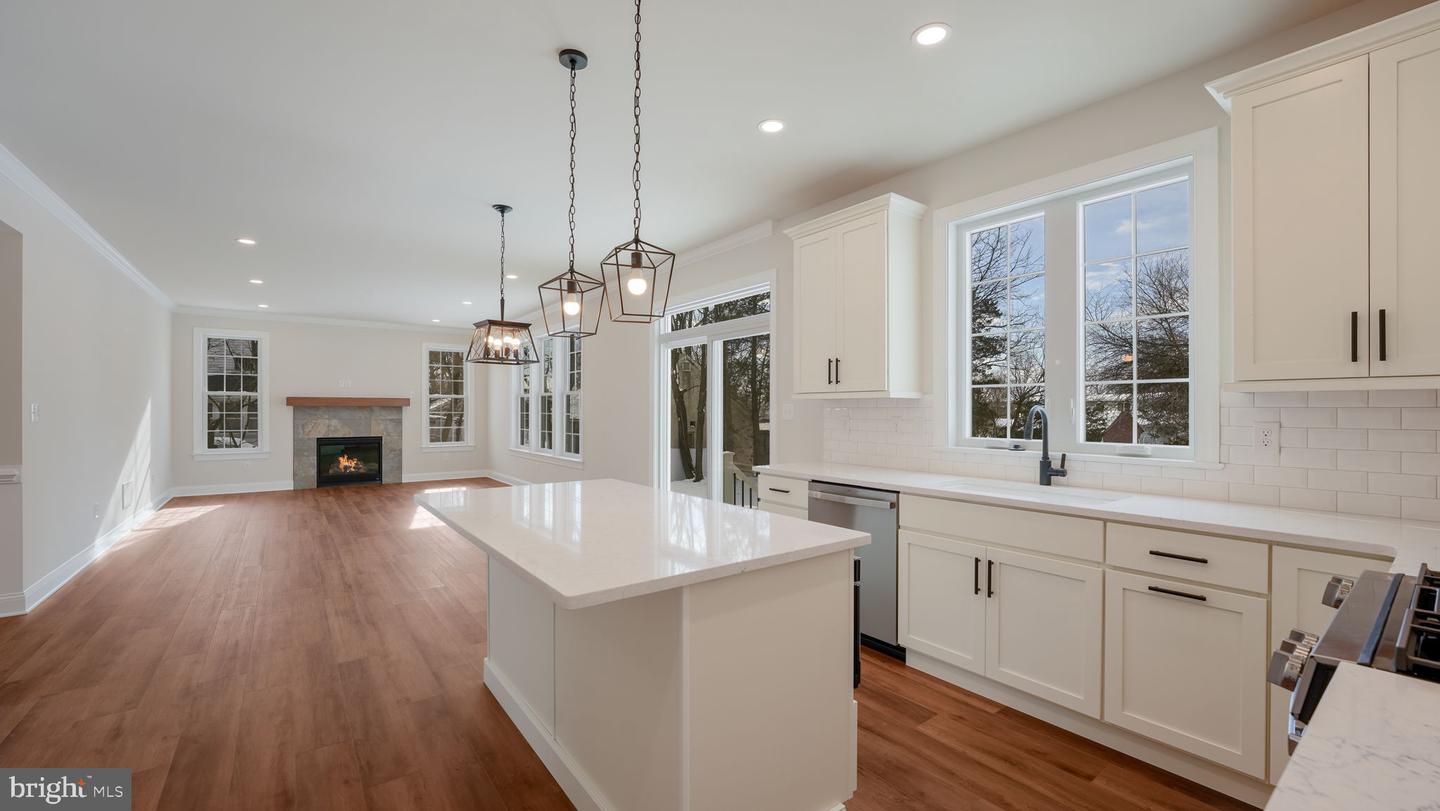5 Farber Drive Property Photo 12