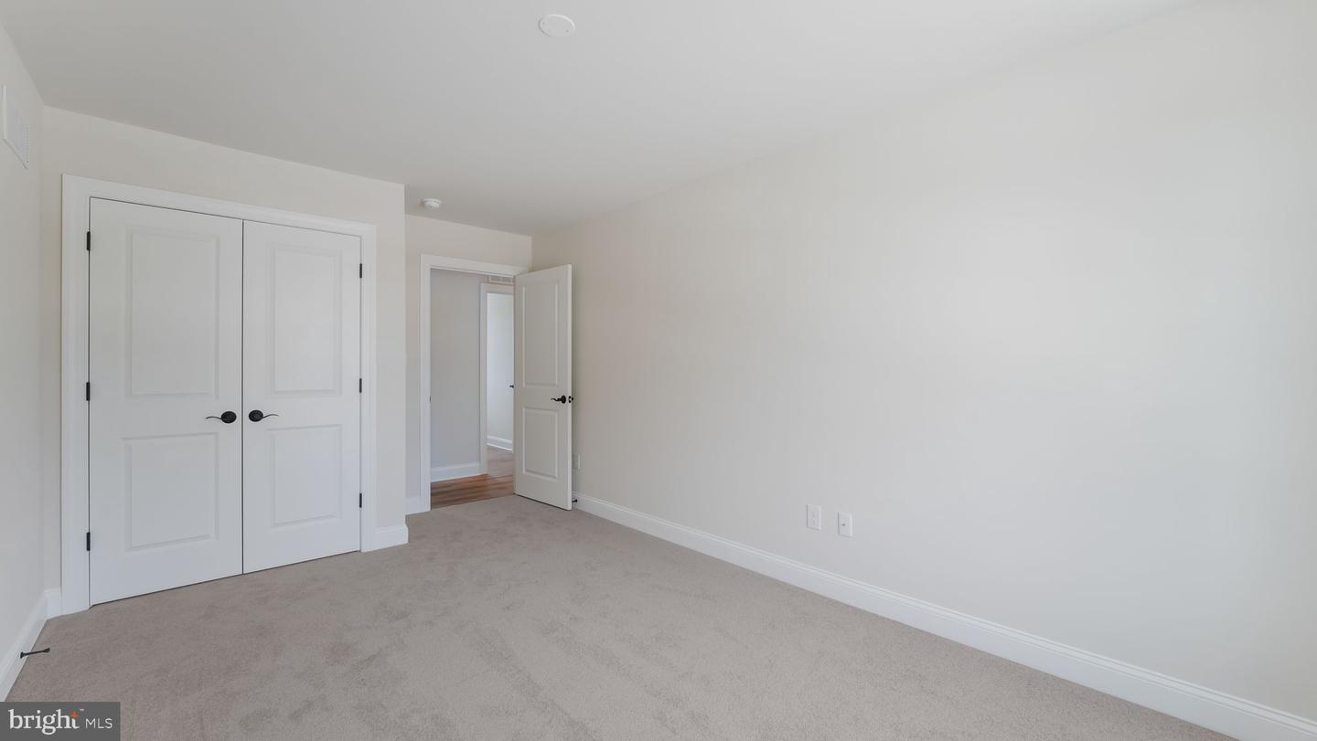 5 Farber Drive Property Photo 21