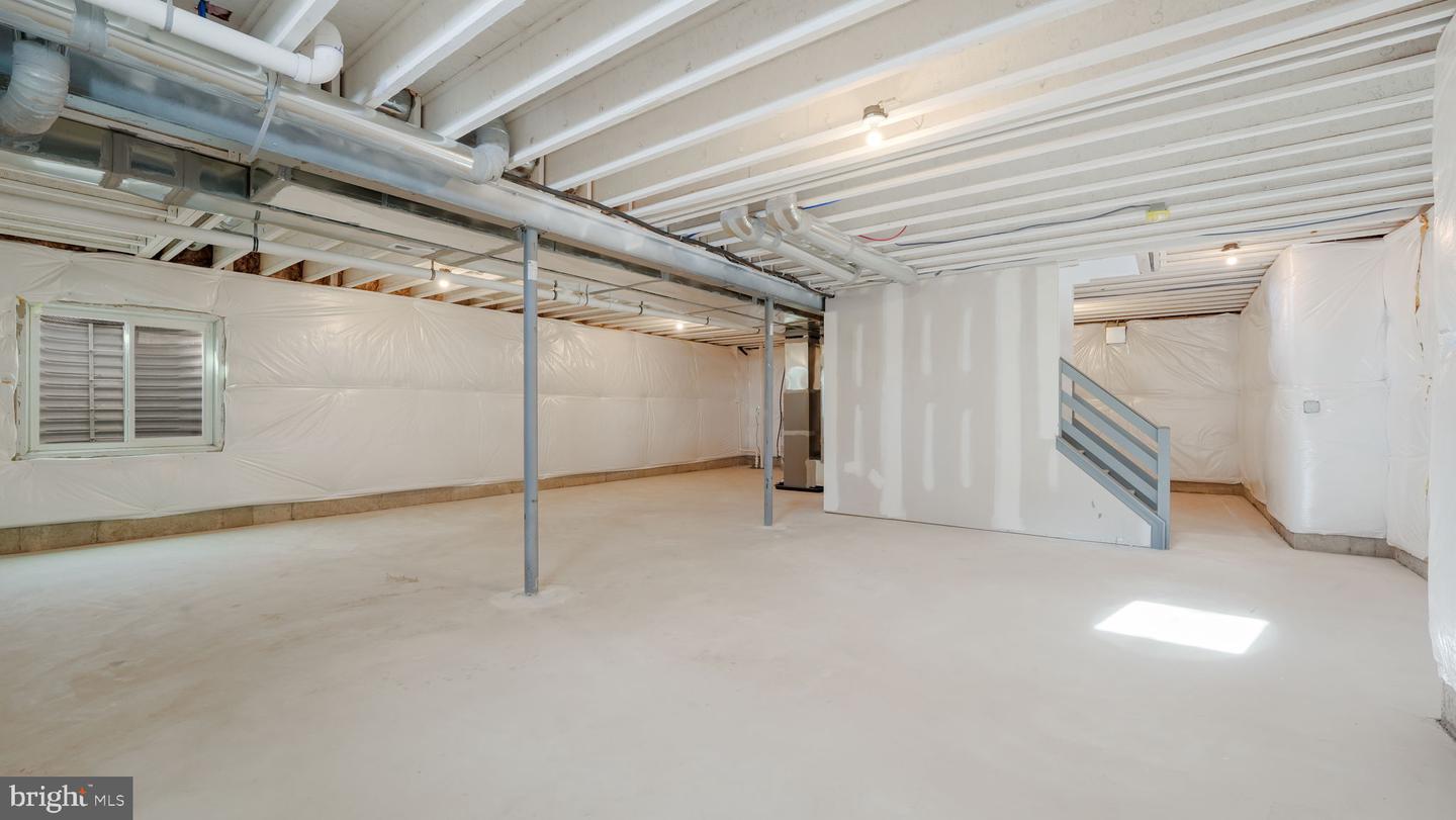 5 Farber Drive Property Photo 26