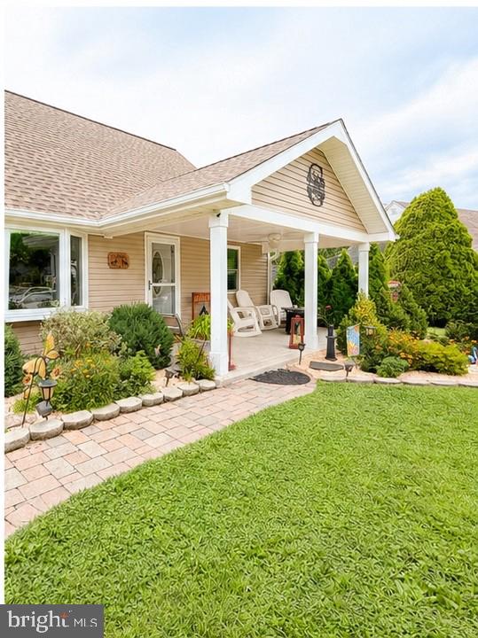 61 Begonia Ln Property Photo 2