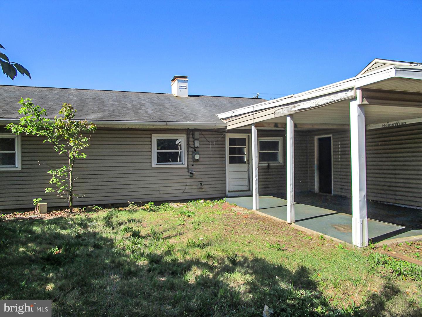 254 N Oxford Valley Rd Property Photo 15