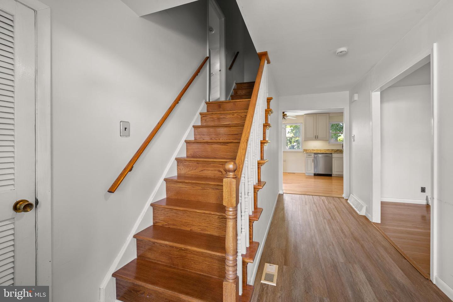 538 Elford Rd Property Photo 3