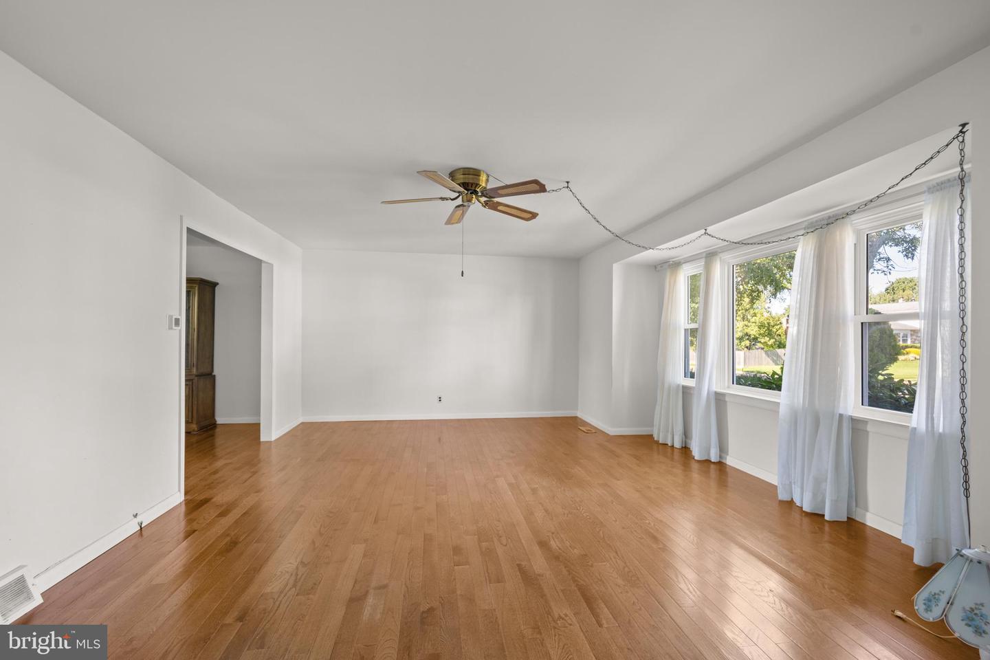 538 Elford Rd Property Photo 5