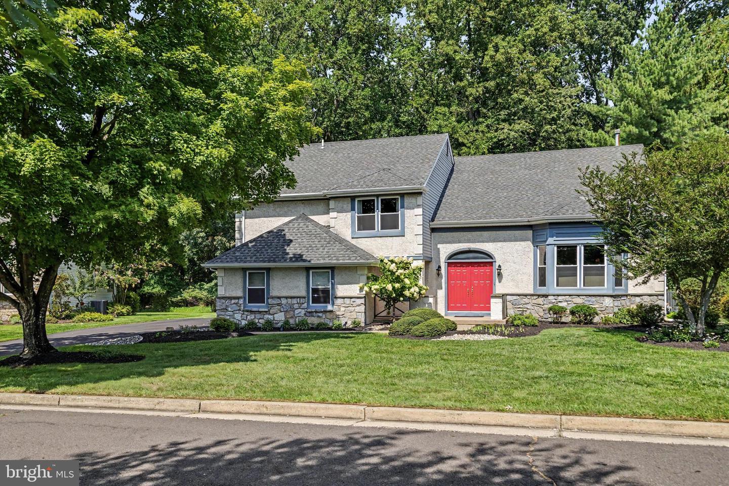 13 Snapdragon Dr Property Photo 1