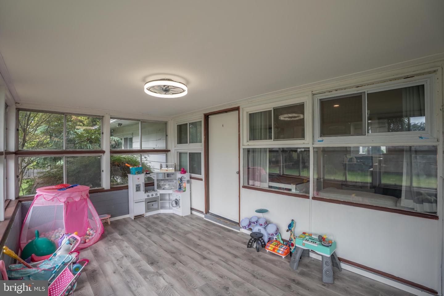 35 Spiral Ln Property Photo 17