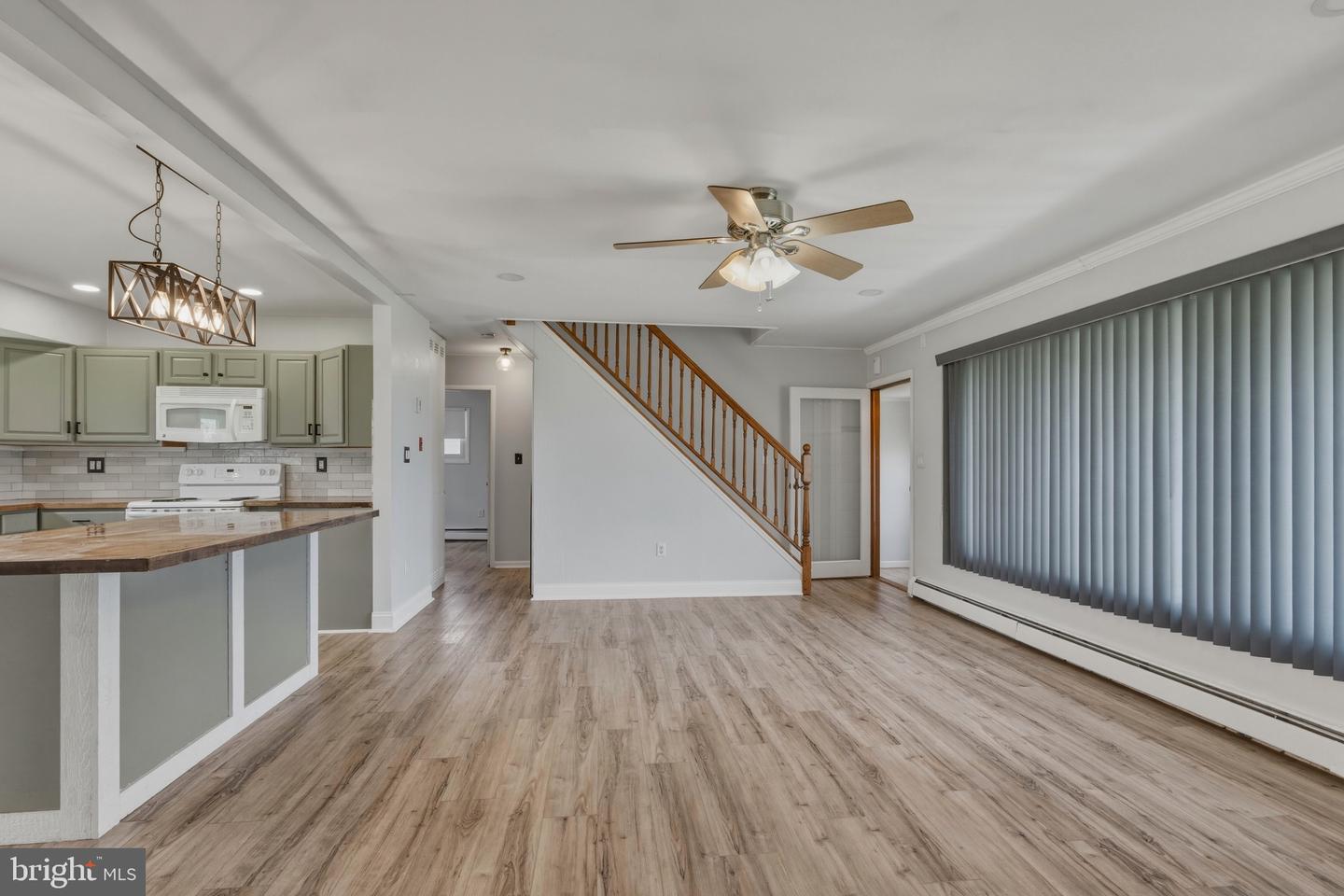 18 Tinder Rd Property Photo 6