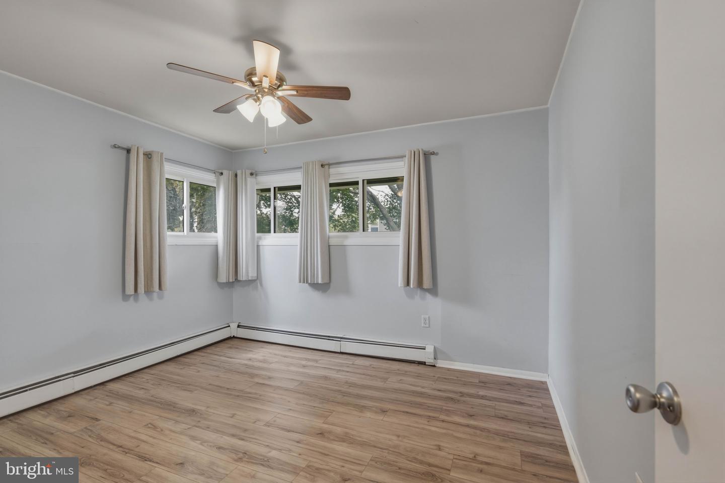 18 Tinder Rd Property Photo 15