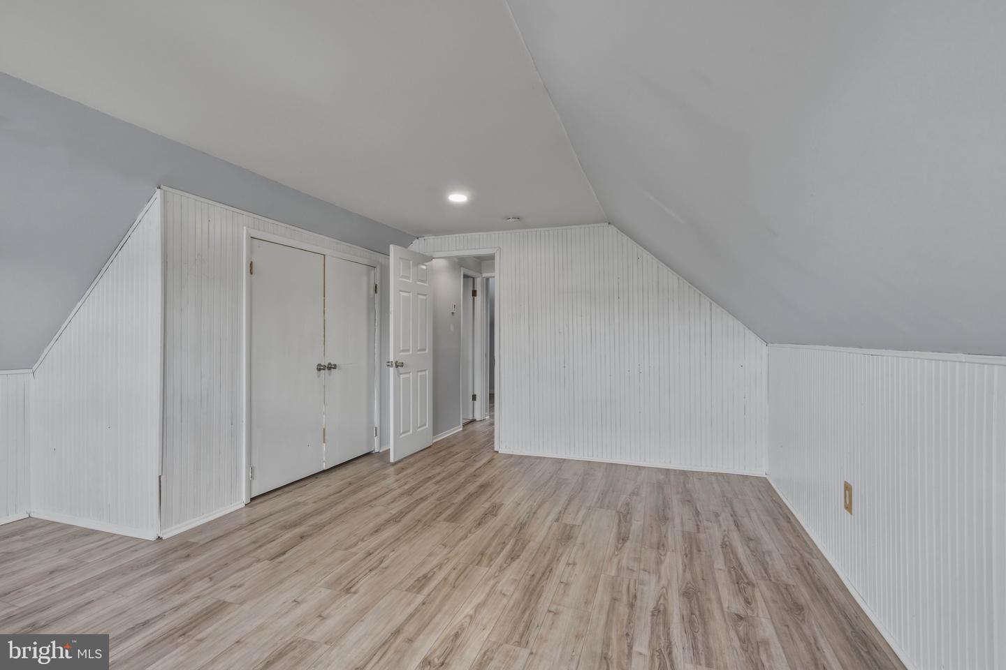 18 Tinder Rd Property Photo 23