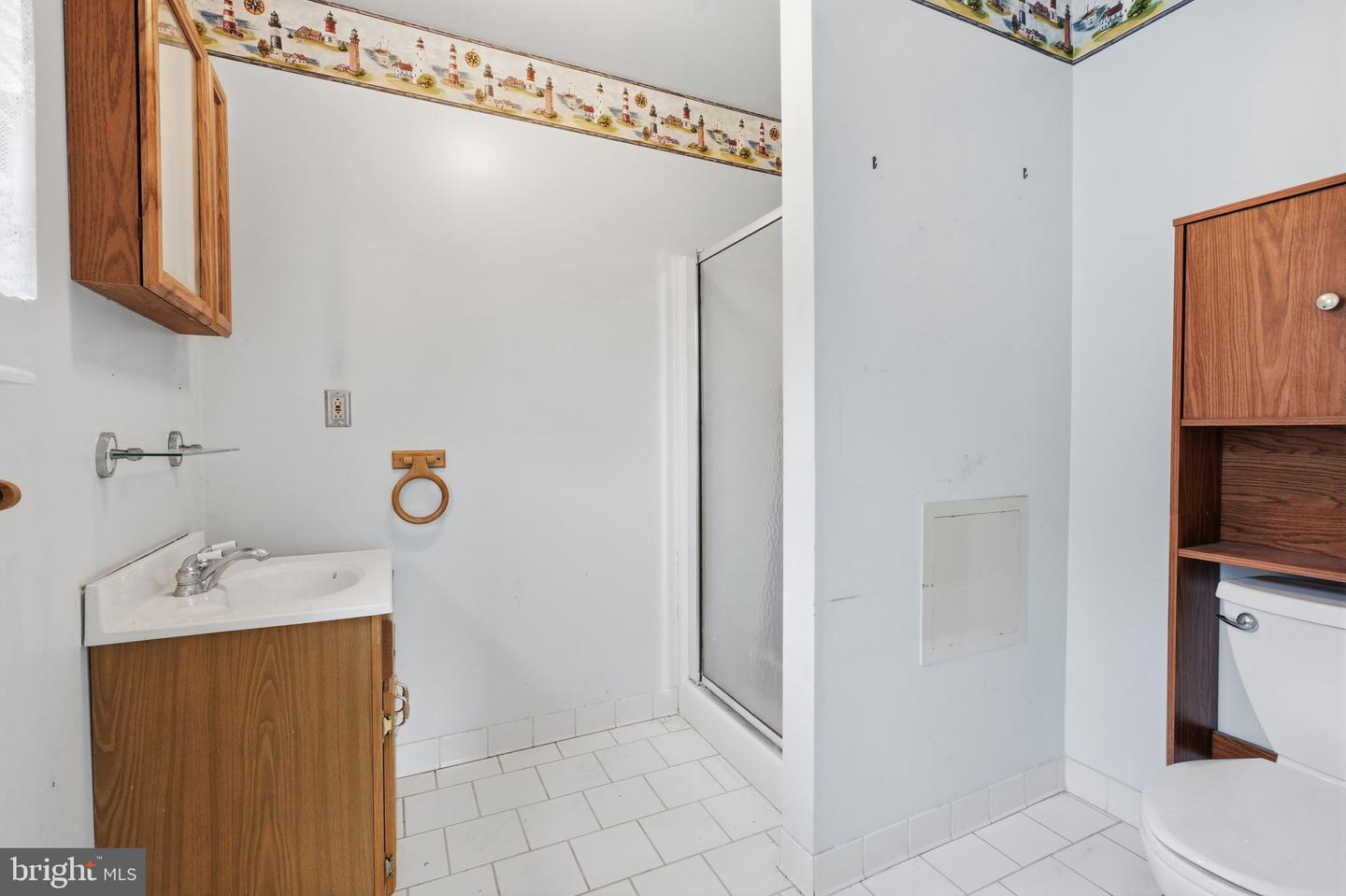 7105 Riverview Ave Property Photo 24