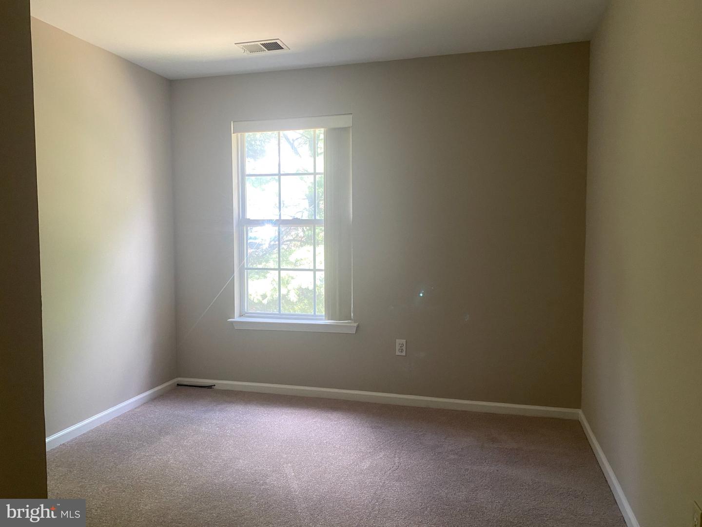 204 Andover Ct Property Photo 14