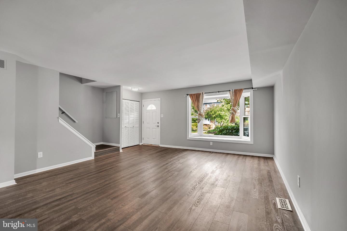 20 Gatehouse Ln Property Photo 6