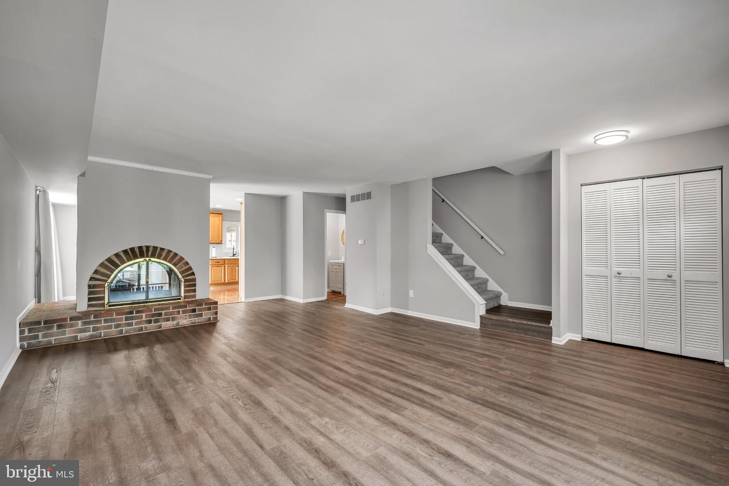 20 Gatehouse Ln Property Photo 7