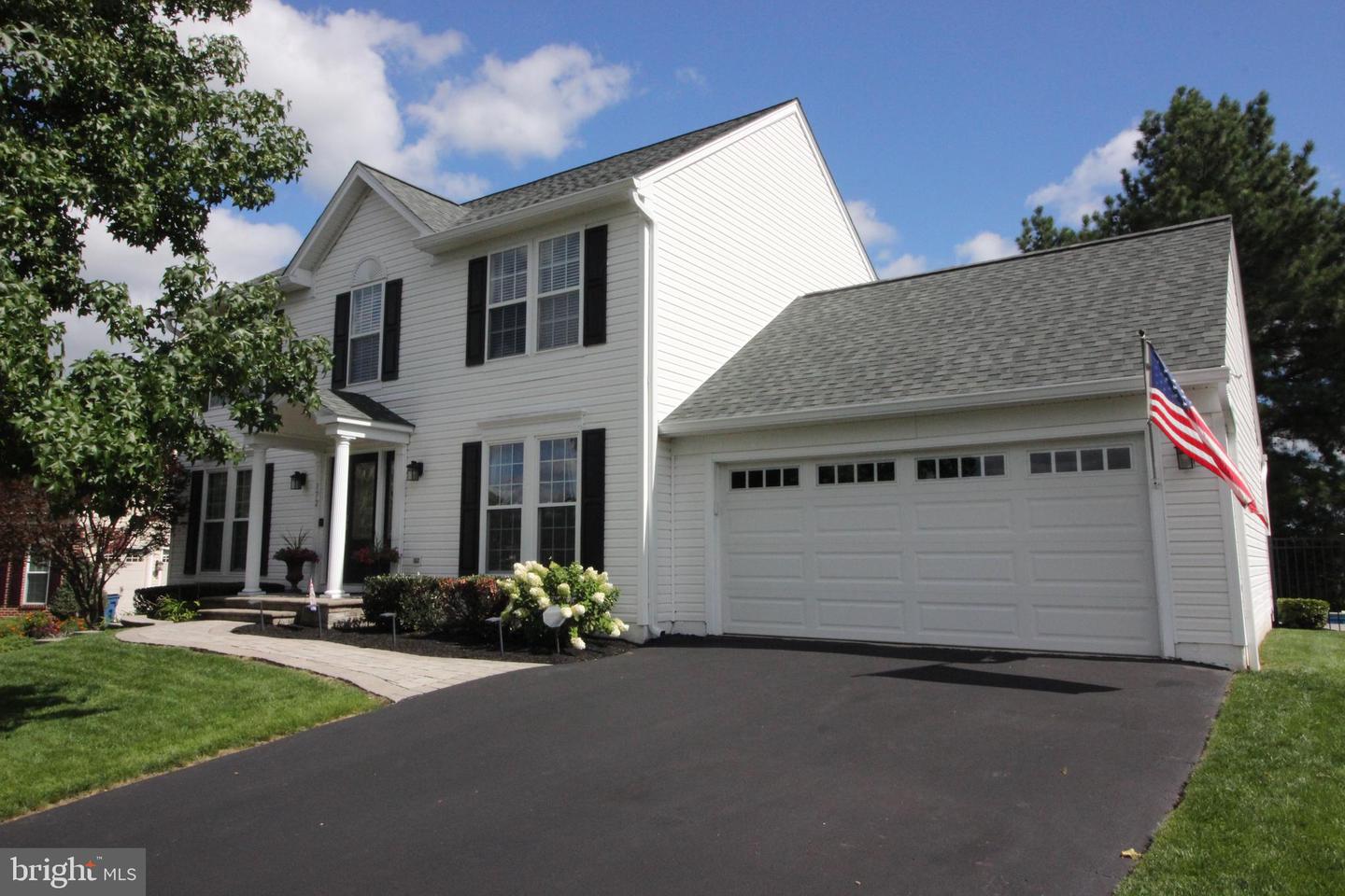 172 Buttercup Blvd Property Photo 3