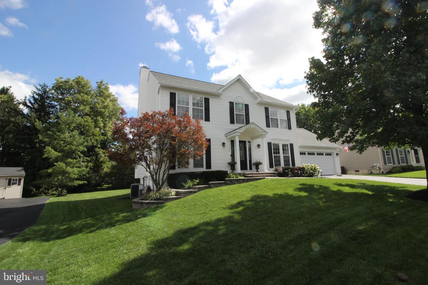 172 Buttercup Blvd Property Photo 4