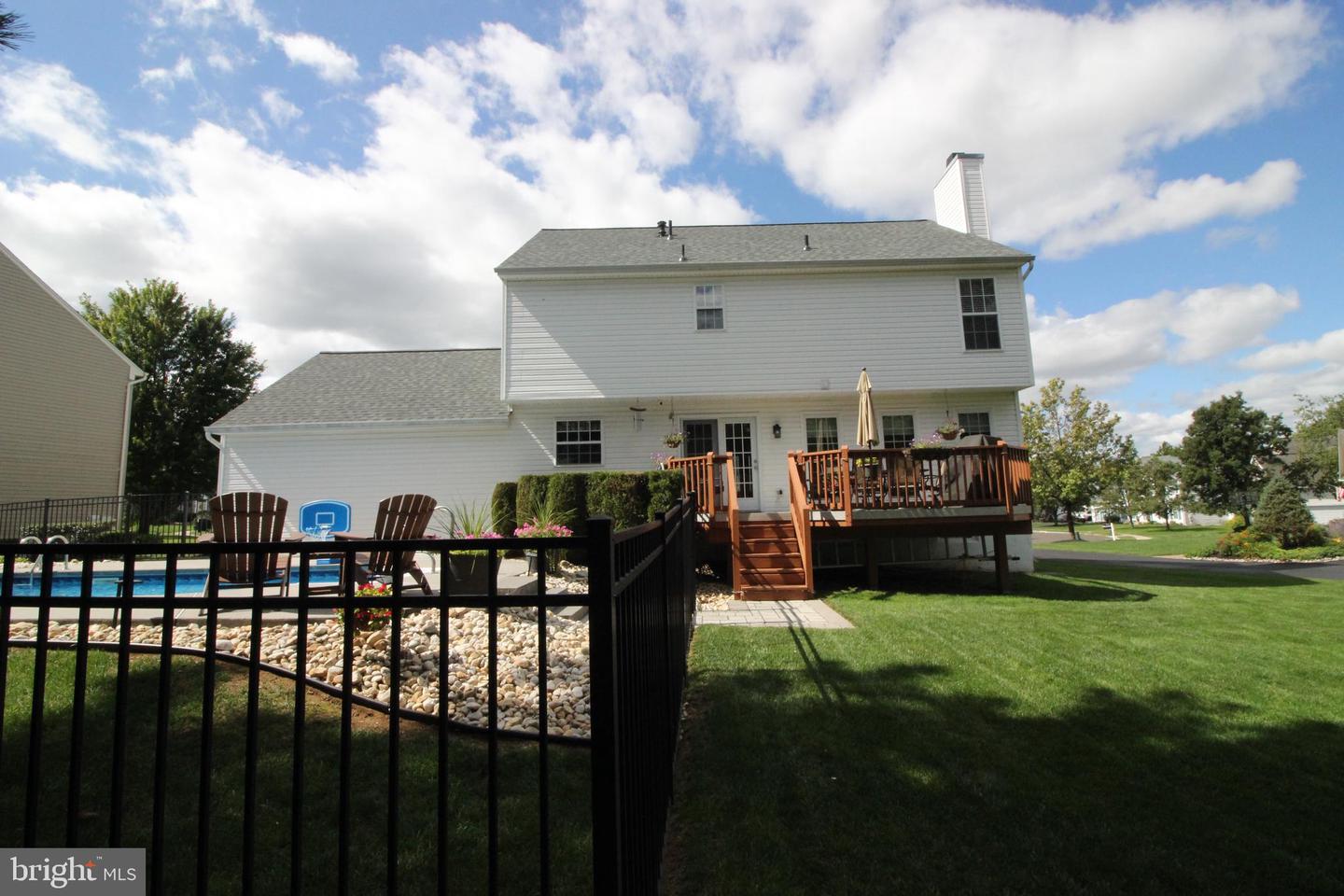 172 Buttercup Blvd Property Photo 7
