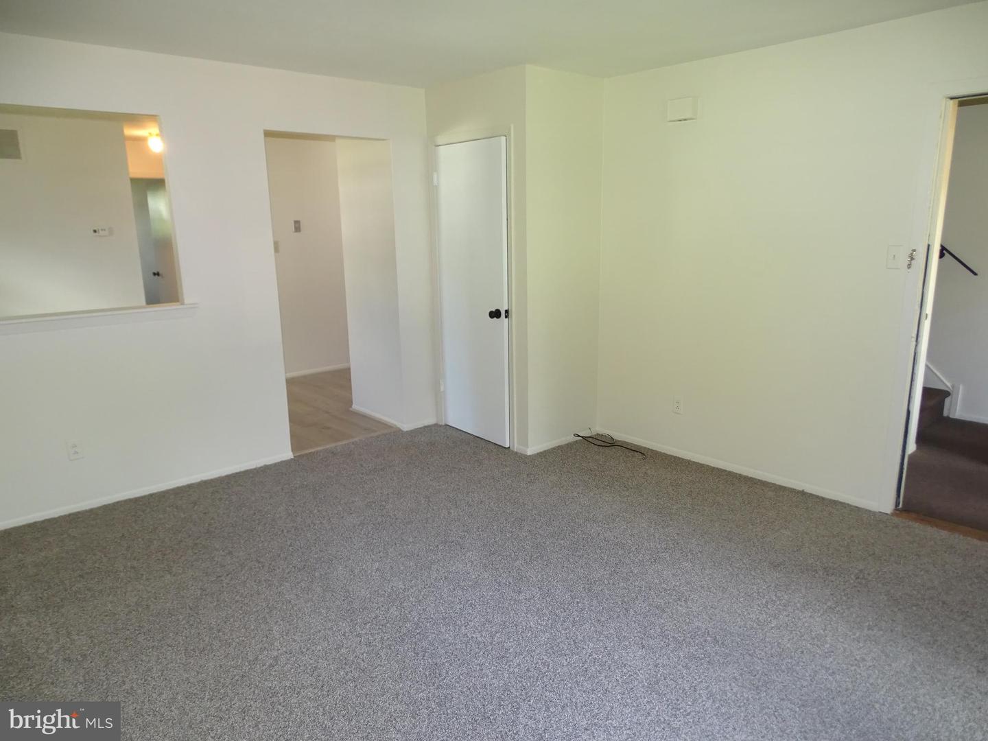 2188 Lisa Dr #a Property Photo 3