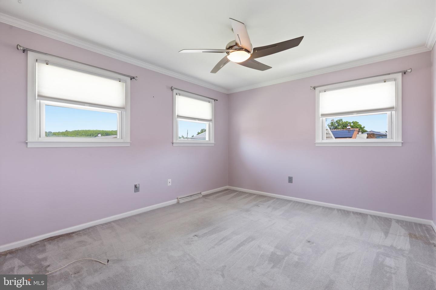 213 Highland Ave Property Photo 15